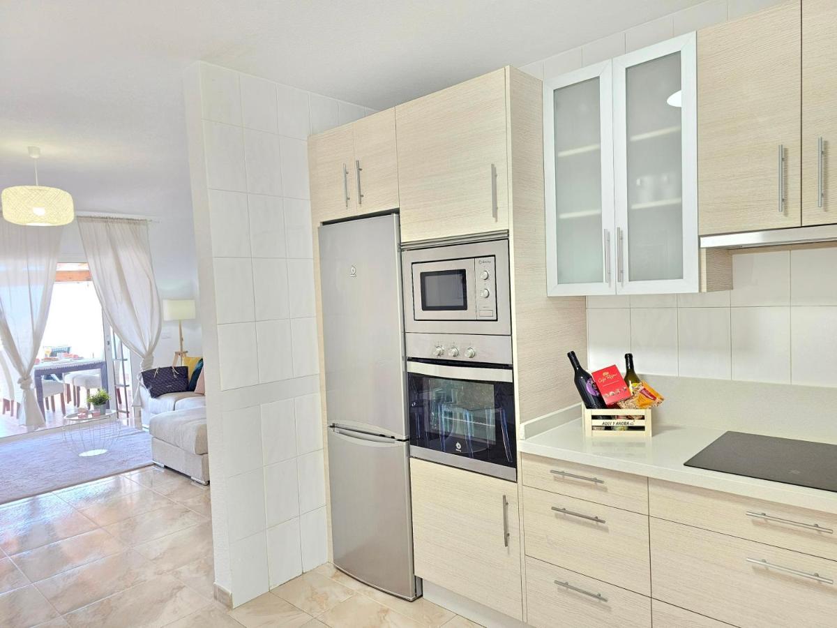 New Holiday Home Beautiful Sea View With Aircon, Costa Adeje Costa Adeje  Extérieur photo